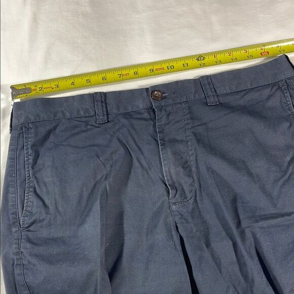 J. Crew mens navy blue Stretch basic flat front 10" chino shorts - size 33 - Picture 13 of 13